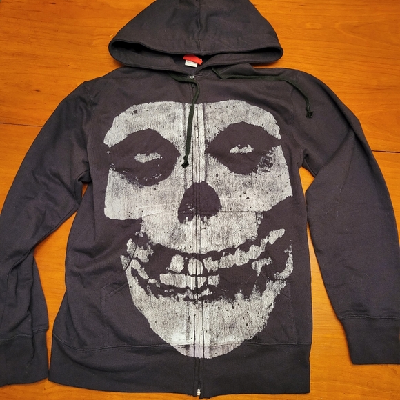 Bravado | Shirts | Misfits Skull Zip Up Hoodie Sz Small | Poshmark